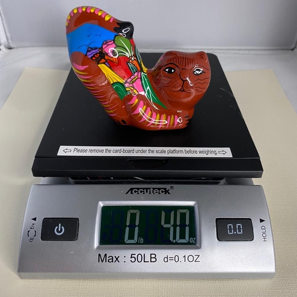 Isidoro Mix Hand Painted Sculpted Clay Cat Figurine - Picture 9 of 9